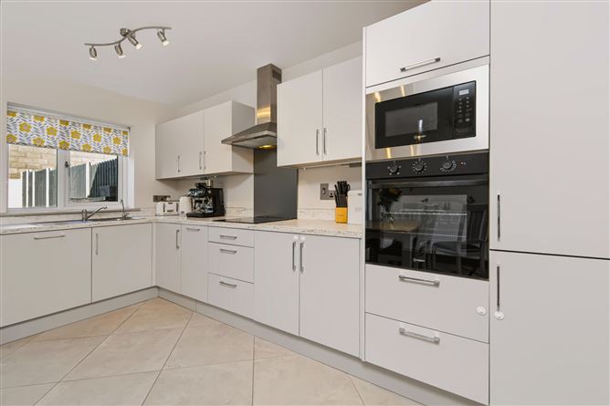 Photo 10 of 34 — 35 Manor View, Roxborough Manor, Wexford Town, Wexford