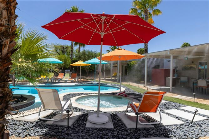 Sun's Warmth Retreat,Palm Springs,California,USA