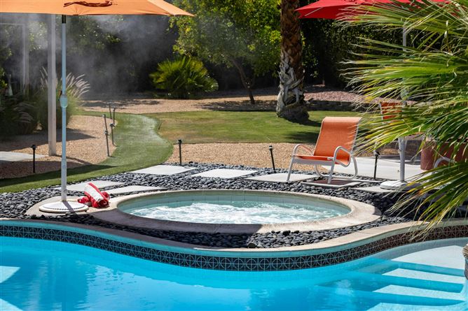 Sun's Warmth Retreat,Palm Springs,California,USA