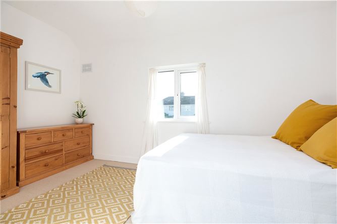 8 Castle Villas, Killincarrig, Greystones, Co. Wicklow