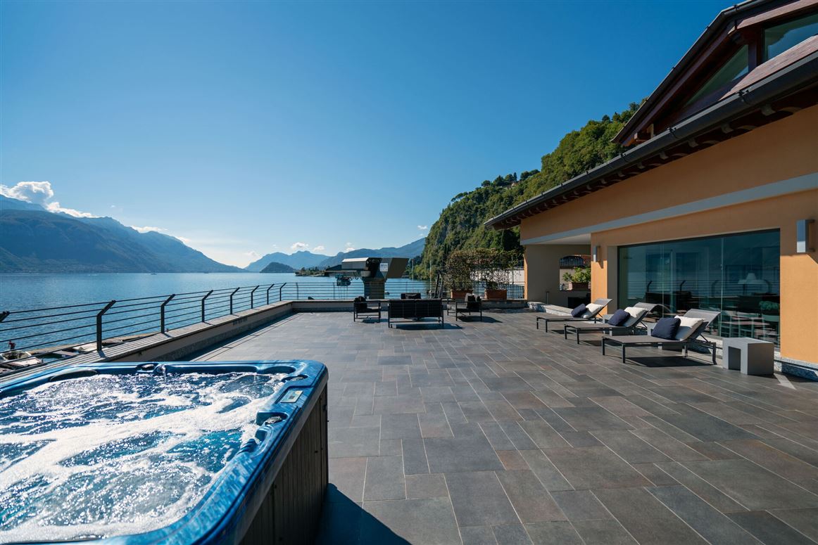 Indigo Outlook,Menaggio,Lombardy,Italy