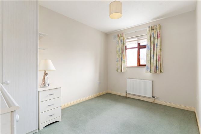 19 Orlagh Green, Scholarstown Road, Knocklyon, Dublin 16