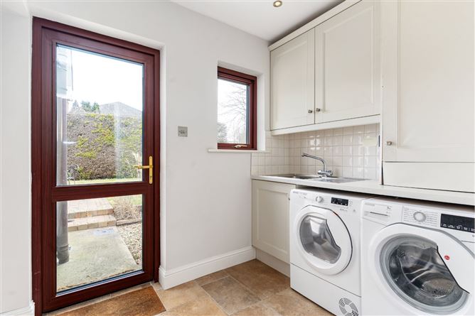 19 Orlagh Green, Scholarstown Road, Knocklyon, Dublin 16