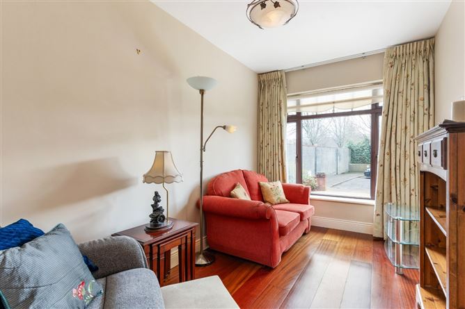 19 Orlagh Green, Scholarstown Road, Knocklyon, Dublin 16