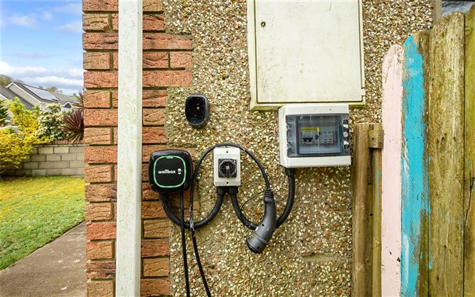 1 The Brambles, Pembroke Wood, Passage West, Cork