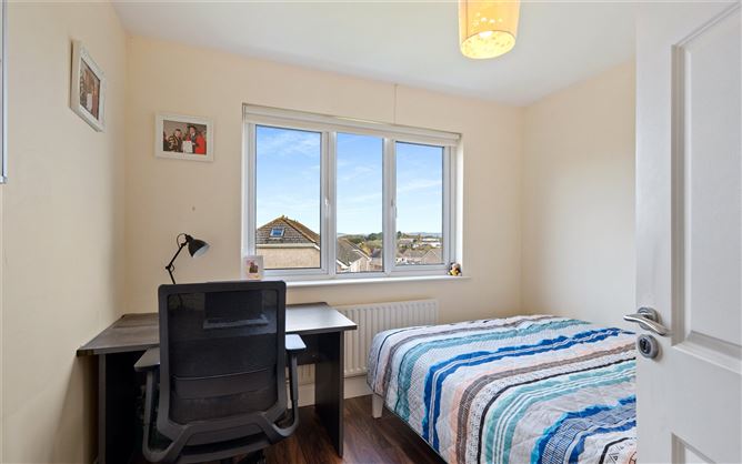 1 The Brambles, Pembroke Wood, Passage West, Cork