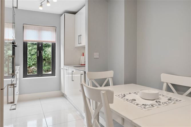42 Village Court, Butterfield Avenue, Rathfarnham, Dublin 14