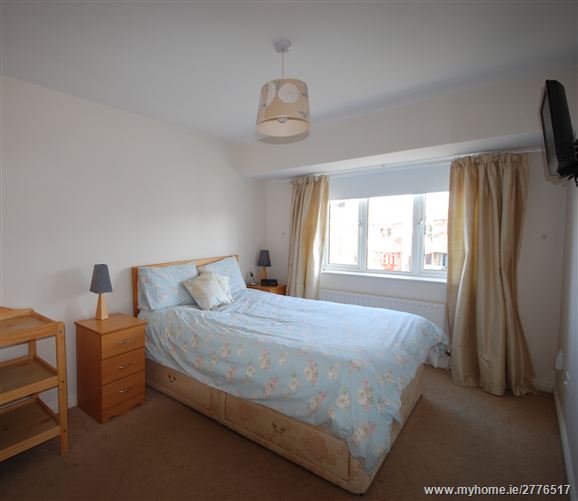 12 Gainsborough Avenue, Malahide, Dublin