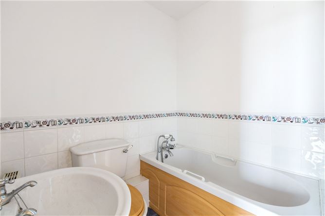 28 Tuskar Courtyard, Marina Village, Arklow, Co. Wicklow
