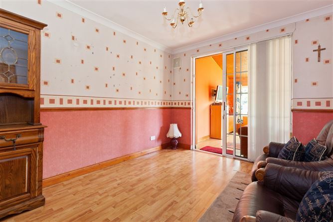 17 Tranquility Grove, Coolock, Dublin 5.