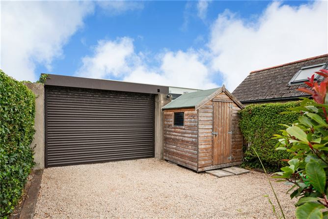 27 St John's Road, Sandymount, Dublin 4