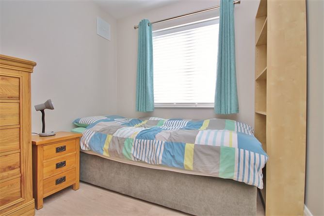 12 Beechdale Way, Ballycullen, Dublin 24
