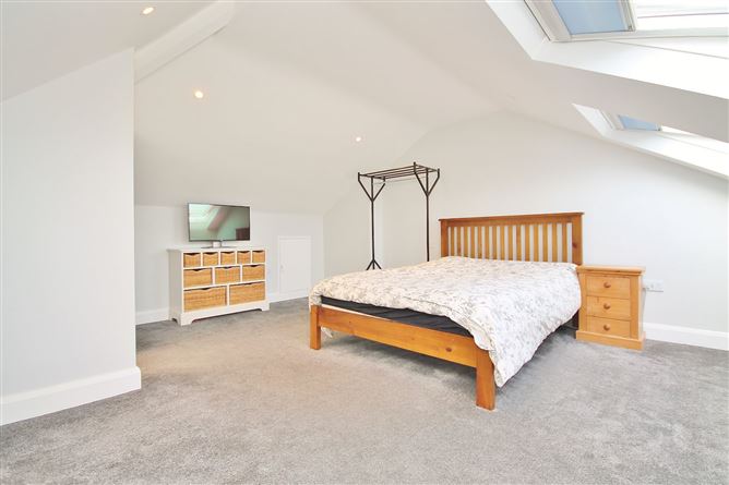 12 Beechdale Way, Ballycullen, Dublin 24