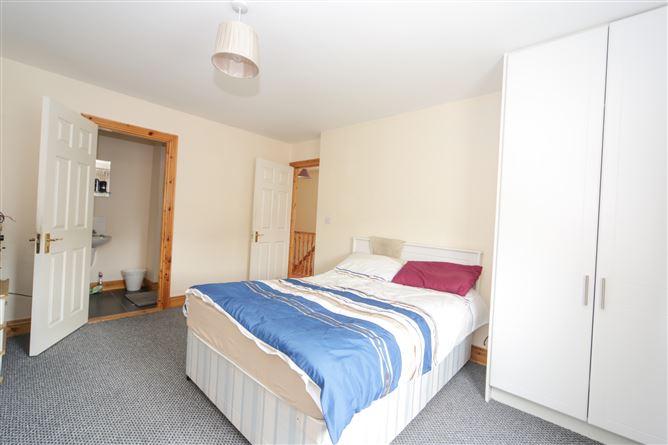 11 Oak View, Ballacollig, Mountmellick, Co. Laois