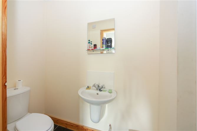 11 Oak View, Ballacollig, Mountmellick, Co. Laois