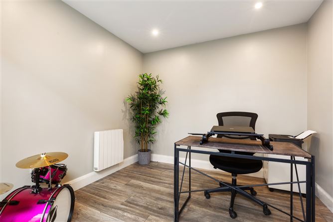 3 Little Meadow, Dun Laoghaire, Co. Dublin