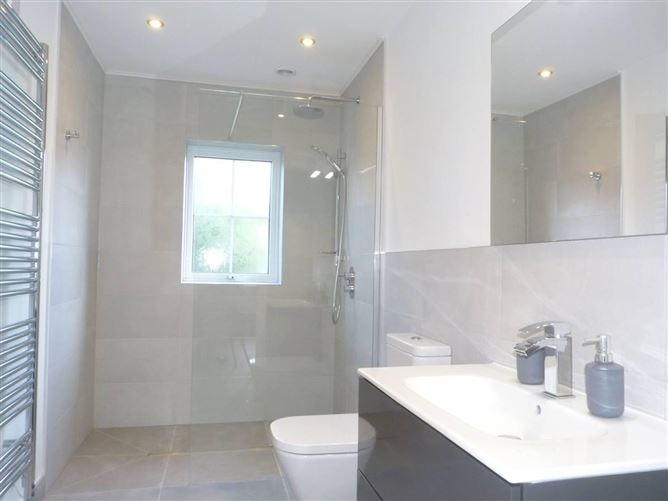 3 Bed in Brittas Bay,Brittas Bay,  Wicklow