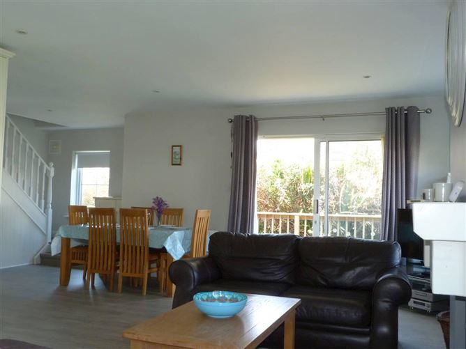3 Bed in Brittas Bay,Brittas Bay,  Wicklow