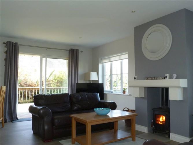 3 Bed in Brittas Bay,Brittas Bay,  Wicklow
