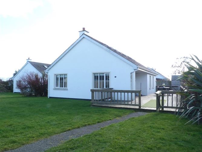 3 Bed in Brittas Bay,Brittas Bay,  Wicklow