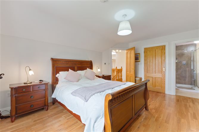 Mistletoe Lodge, Cloverhill, Knocknahur, Sligo