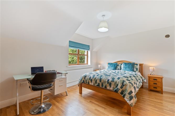 Mistletoe Lodge, Cloverhill, Knocknahur, Sligo