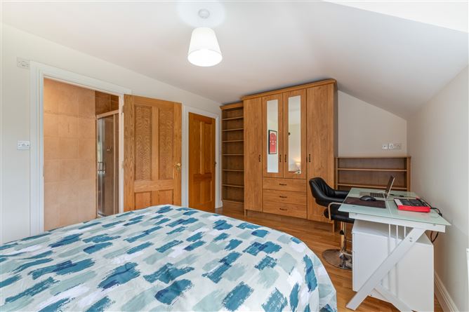 Mistletoe Lodge, Cloverhill, Knocknahur, Sligo