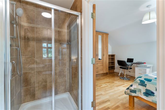 Mistletoe Lodge, Cloverhill, Knocknahur, Sligo