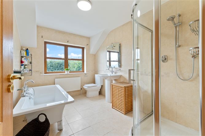 Mistletoe Lodge, Cloverhill, Knocknahur, Sligo