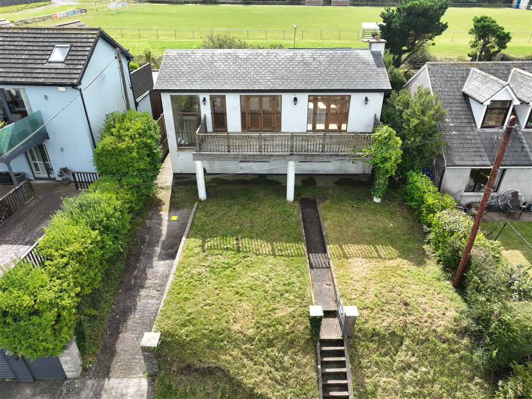 Liscairn, Camden Road, Crosshaven, Co. Cork