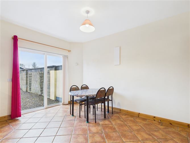 17 An Chuirt, Monard, Co. Tipperary