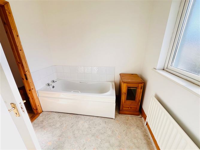 51 An Duiche, Scallagheen, Tipperary