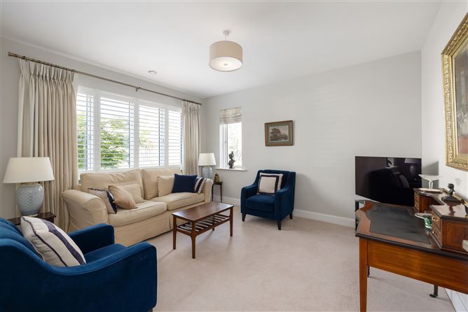 71 Brighton Wood, Foxrock, Dublin 18