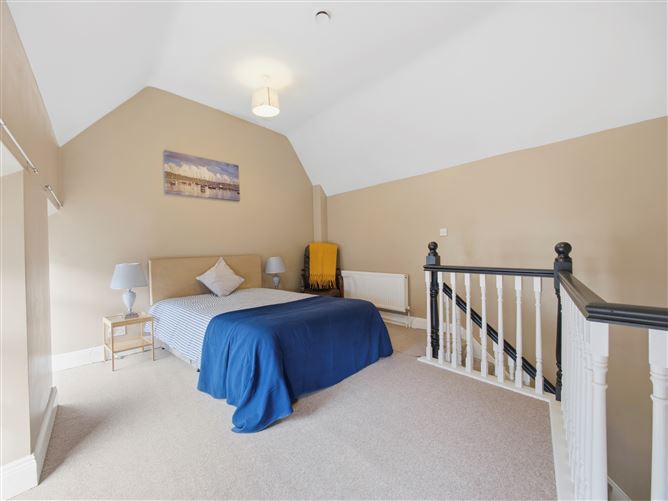 Photo 8 of 10 — No.46 Weafer Street, Enniscorthy, Wexford