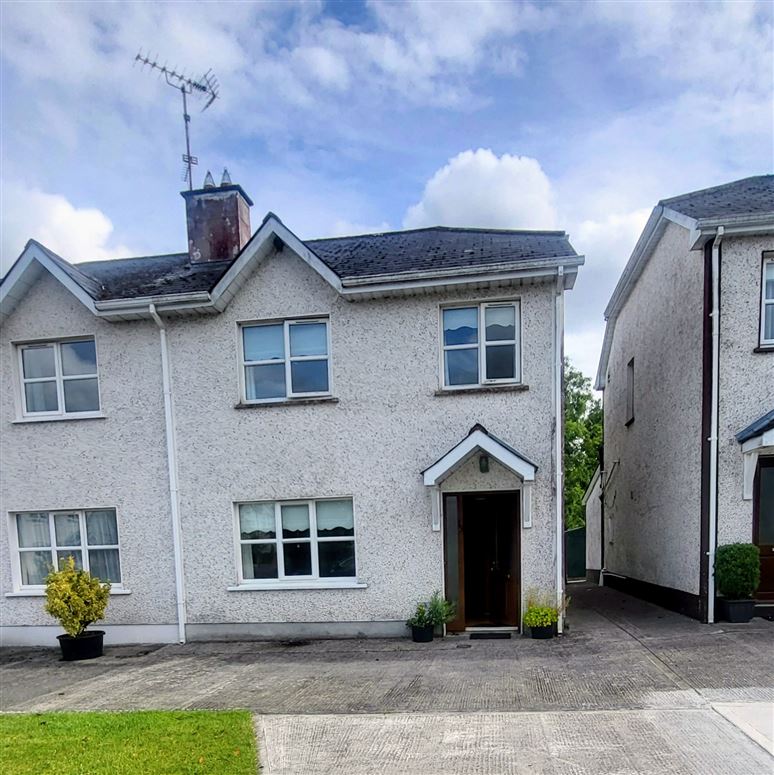 13 Ard Na Cuain, Dromod, Leitrim