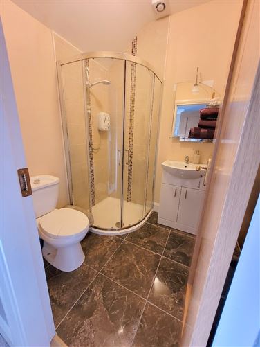 10 Hogan Square, Cahir, Tipperary