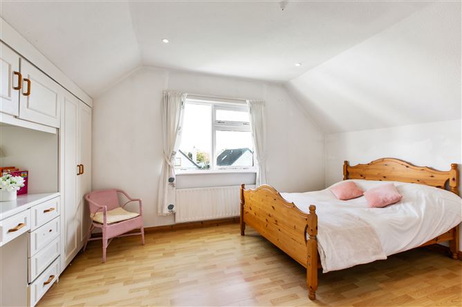 7 Glen Dale, The Park, Cabinteely, Dublin 18