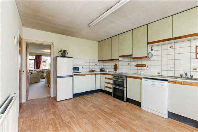 7 Glen Dale, The Park, Cabinteely, Dublin 18