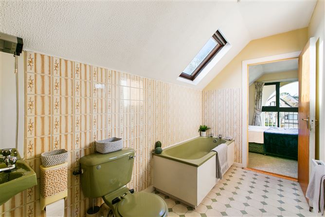 7 Glen Dale, The Park, Cabinteely, Dublin 18