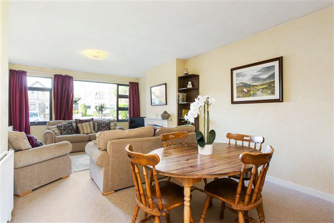 7 Glen Dale, The Park, Cabinteely, Dublin 18