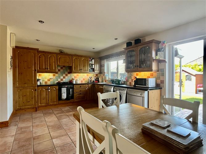 38 Glenside, Ballycarnane Woods, Tramore, Waterford