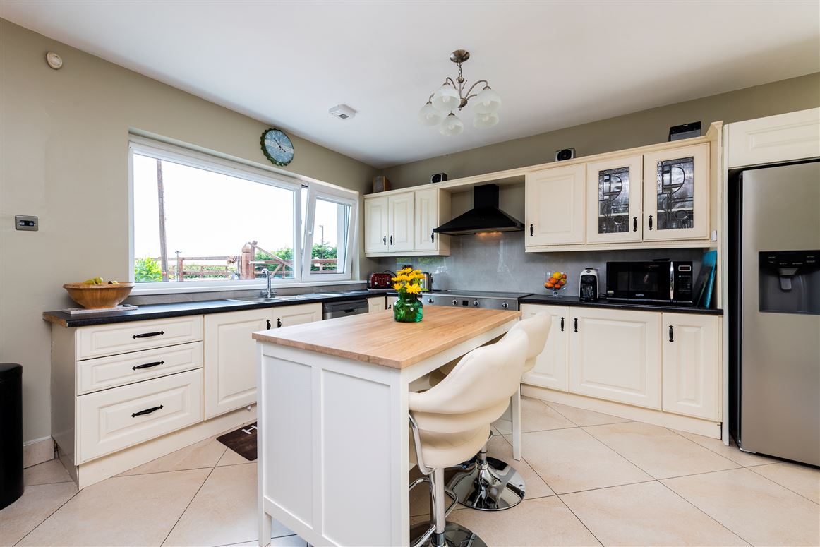 Belle View, Carnes West, Bellewstown, Meath