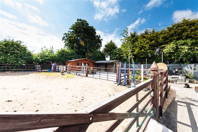 Belle View, Carnes West, Bellewstown, Meath