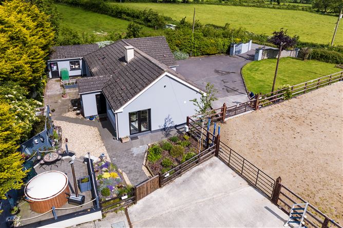 Belle View, Carnes West, Bellewstown, Meath