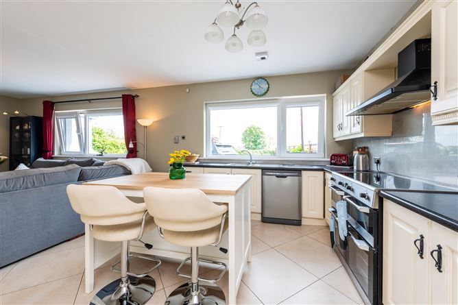 Belle View, Carnes West, Bellewstown, Meath