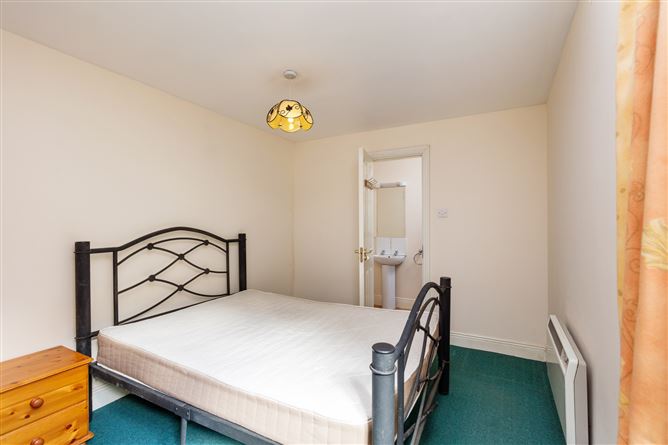 11 Charlemont Road, Clontarf, Dublin 3