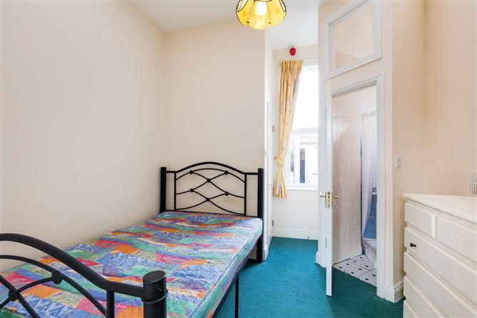 11 Charlemont Road, Clontarf, Dublin 3