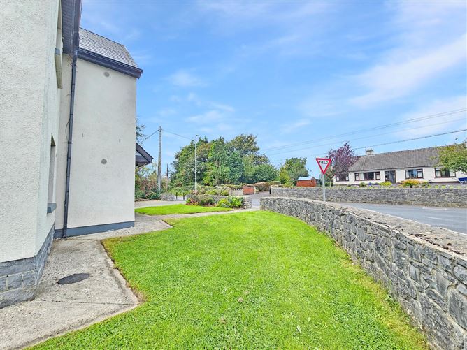 32 Ard Na Mainistreach, Quin, Co. Clare.