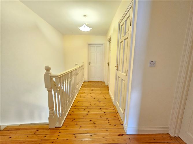 32 Ard Na Mainistreach, Quin, Co. Clare.