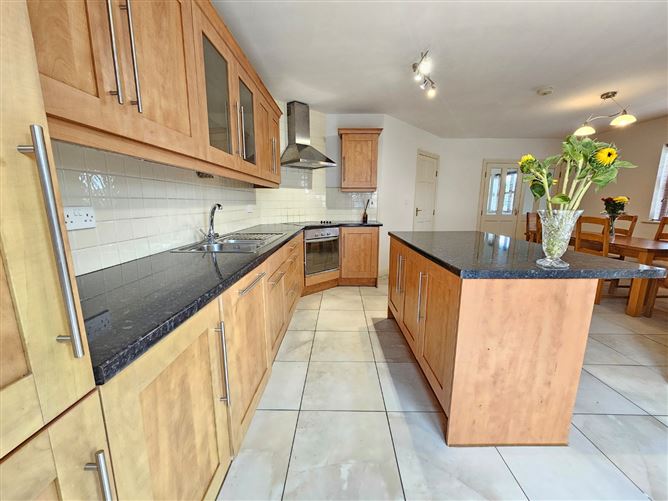 32 Ard Na Mainistreach, Quin, Co. Clare.